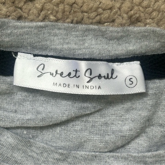 Namast’ay at home with my cat cute playful casual short sleeve t-shirt small - Picture 4 of 5